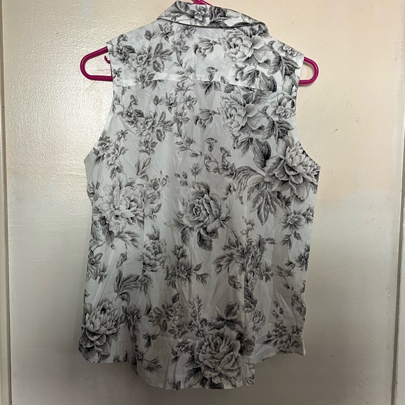 Talbots button down shirt - Picture 3 of 4